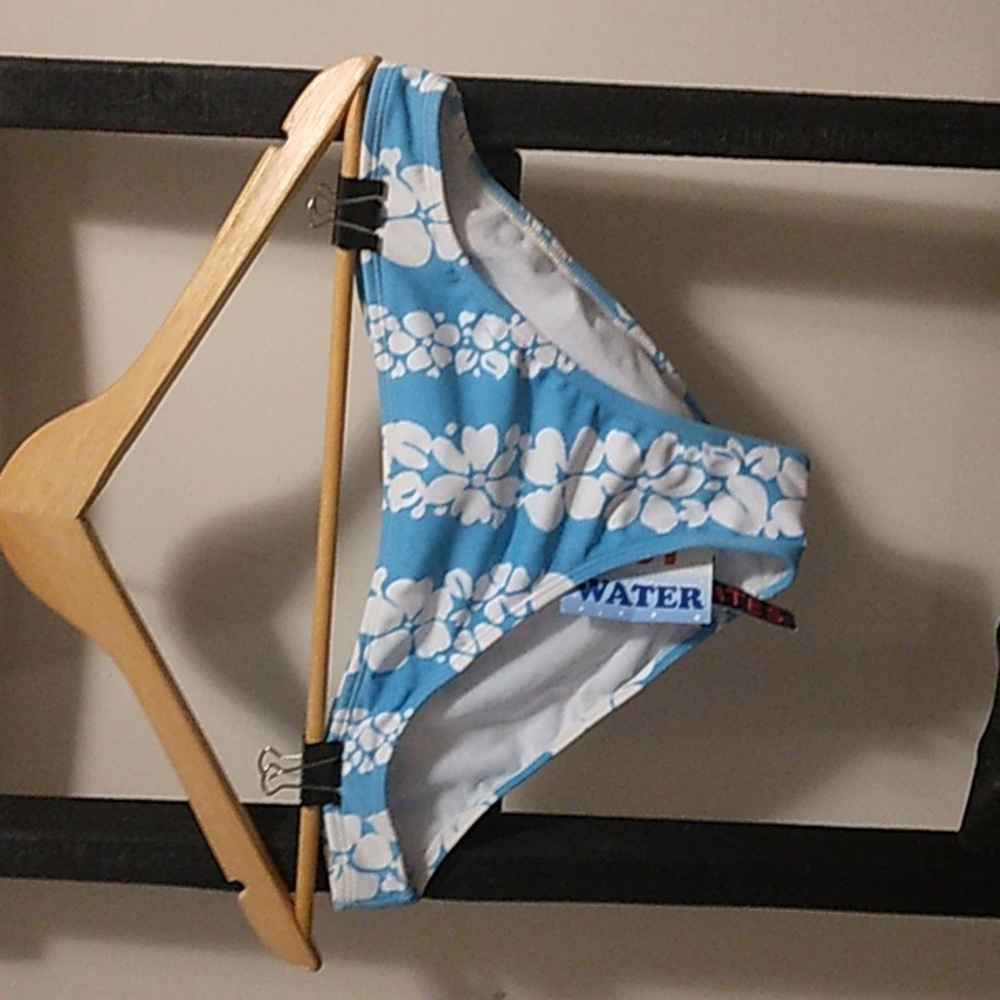 Hot Water Bikini Bottoms NWT